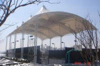 煙臺鳳凰山莊網球場膜結構-煙臺膜結構